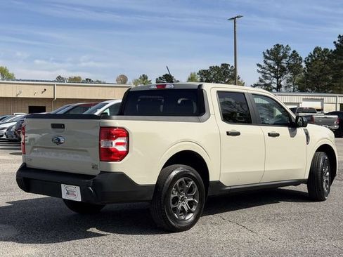 Used 2024 Ford Maverick XLT FWD image 11