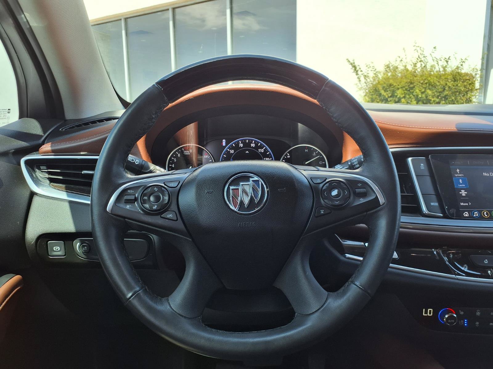 Used 2020 Buick Envision Essence FWD image 19
