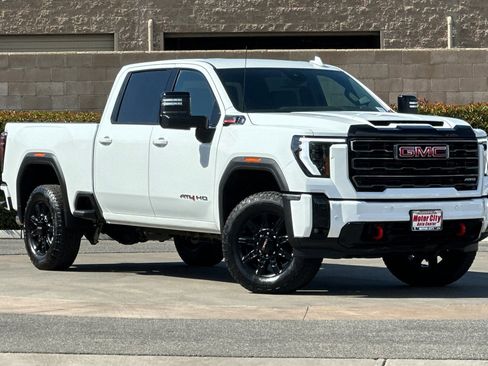 Certified 2026 GMC Sierra 2500 AT4 AWD/4WD image 2