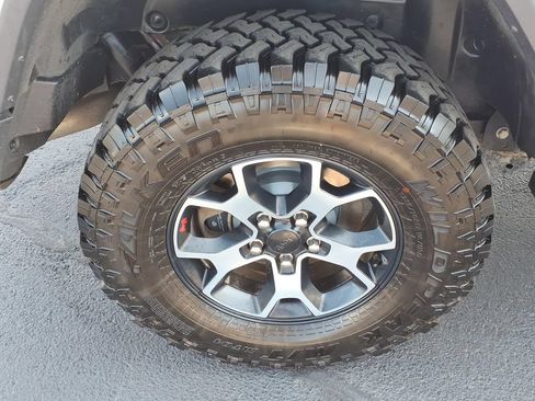 Used 2019 Jeep Wrangler Unlimited Rubicon AWD/4WD image 11