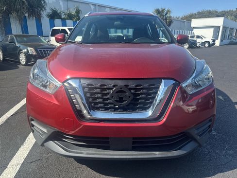 Used 2020 Nissan Kicks SV FWD image 21