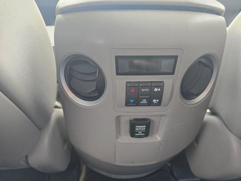 Used 2013 Honda Pilot LX image 18
