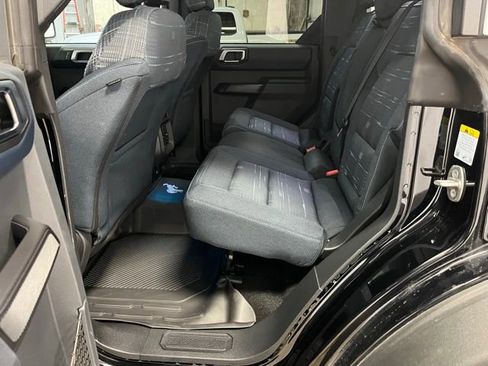 Used 2025 Ford Bronco Heritage Edition image 25