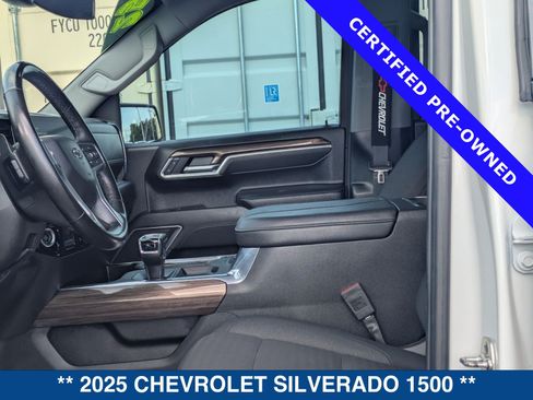 Used 2025 Chevrolet Silverado 1500 RST AWD/4WD image 23
