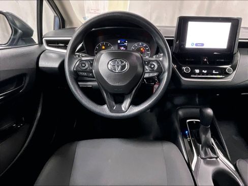 Certified 2025 Toyota Corolla LE image 17