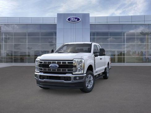 New 2026 Ford F250 4x4 SuperCab Super Duty image 2