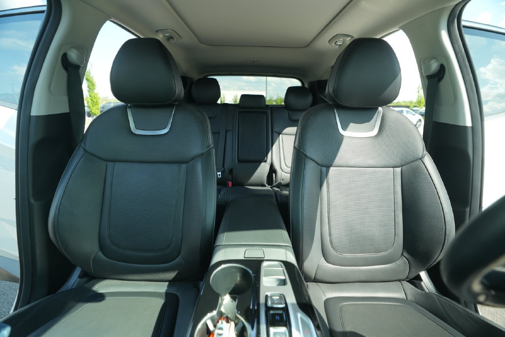 Used 2022 Hyundai Tucson Limited AWD/4WD image 39