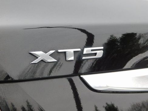 Used 2020 Cadillac XT5 Premium Luxury image 42