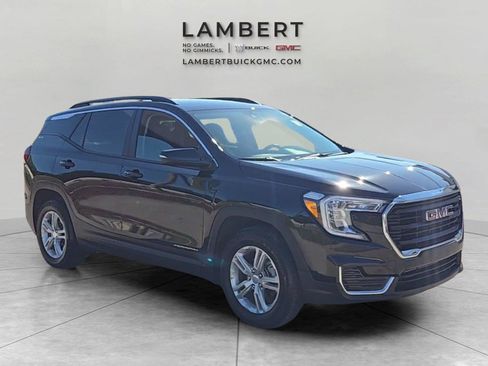 Used 2024 GMC Terrain SLE w/ Driver Convenience Package FWD image 7