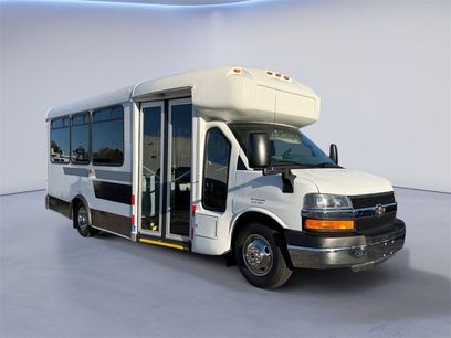 Used 2014 Chevrolet Express 4500 w/ Shuttle Bus Package