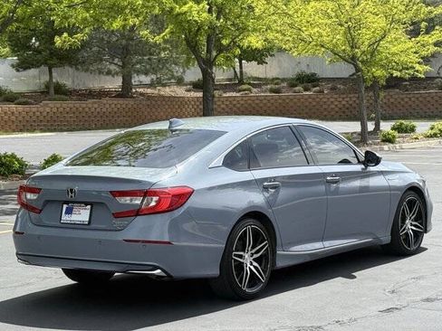 Used 2021 Honda Accord Touring image 4