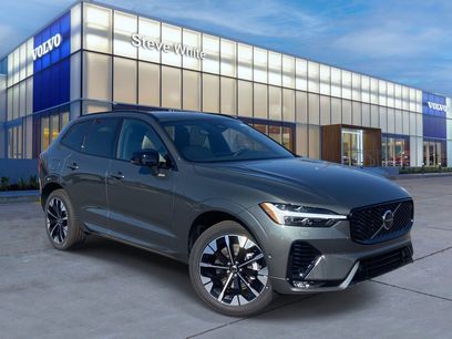 New 2026 Volvo XC60 B5 Plus w/ Climate Package PRO