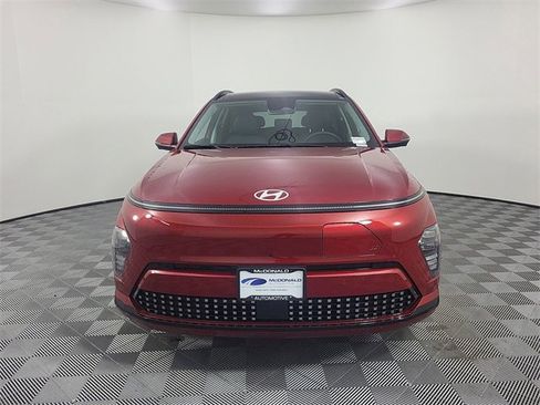 New 2025 Hyundai Kona Limited image 3