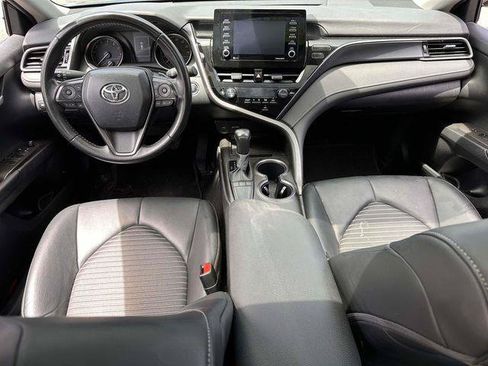 Used 2024 Toyota Camry SE w/ Convenience Package FWD image 16