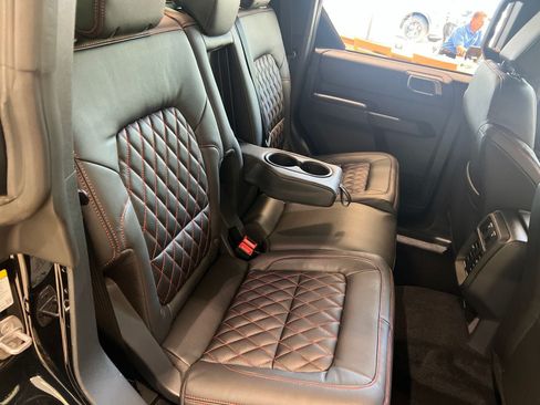 New 2025 Ford Bronco 4-Door AWD/4WD image 11