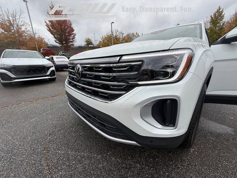 New 2026 Volkswagen Atlas SEL image 26