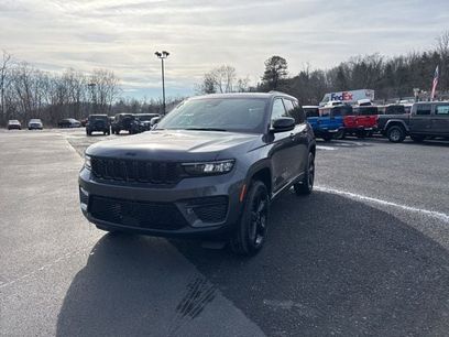 New 2025 Jeep Grand Cherokee Altitude