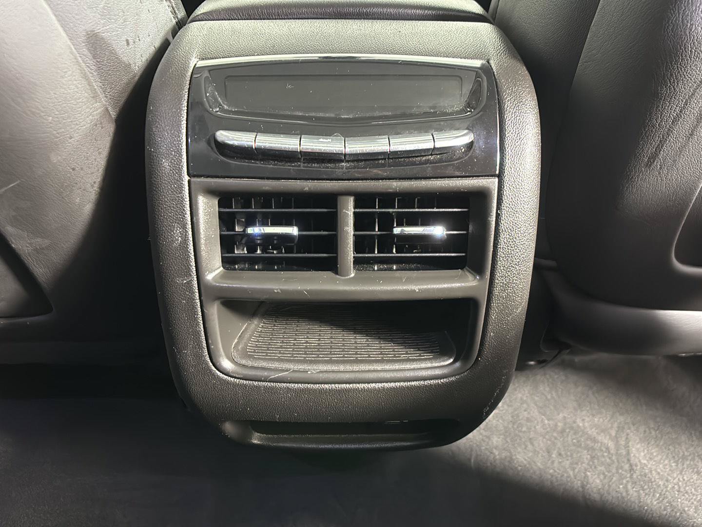 Used 2019 Cadillac XT5 Premium Luxury AWD/4WD image 20