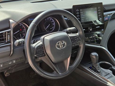 Used 2024 Toyota Camry SE FWD image 23