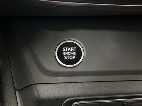 Used 2024 Audi Q3 2.0T Premium Plus w/ Premium Plus Package image 23