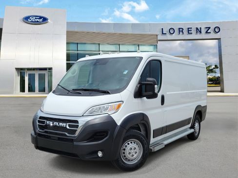 Used 2025 RAM ProMaster 2500 w/ U-Haul Equipment Group FWD image 1