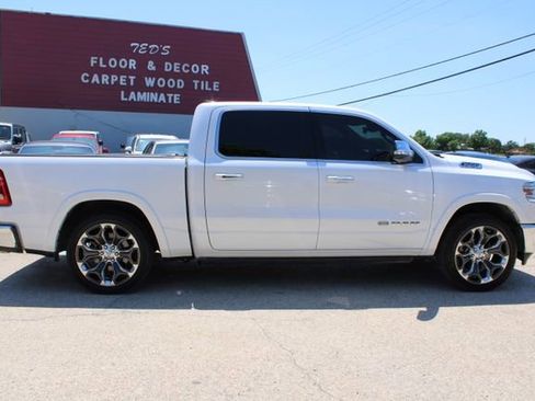 Used 2019 RAM 1500 Limited AWD/4WD image 2