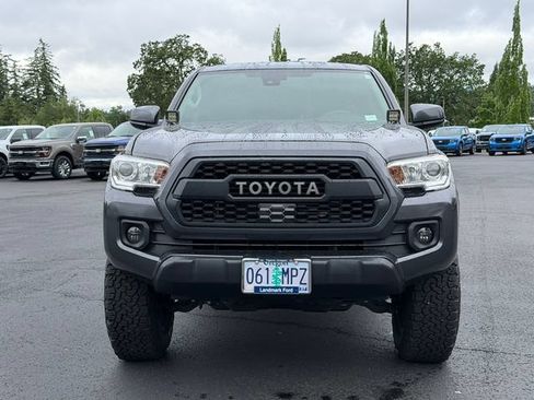 Used 2019 Toyota Tacoma SR w/ SR Convenience Package AWD/4WD image 10