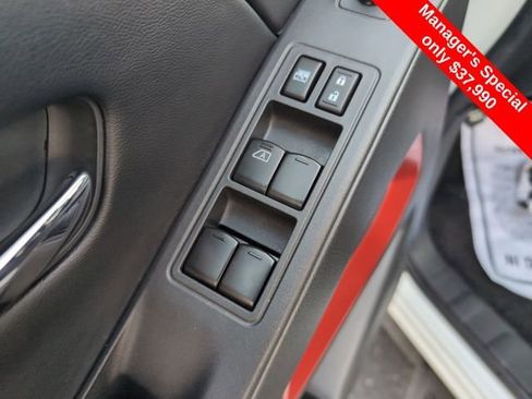 Certified 2025 Nissan Frontier PRO-4X image 18