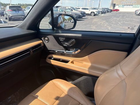 Used 2020 Lincoln Corsair Reserve w/ Equipment Group 201A AWD/4WD image 21