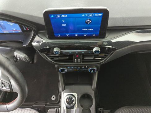 Used 2024 Ford Escape ST-Line FWD image 14