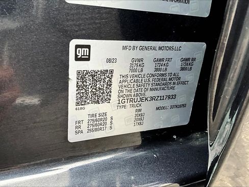 Used 2024 GMC Sierra 1500 Elevation image 12