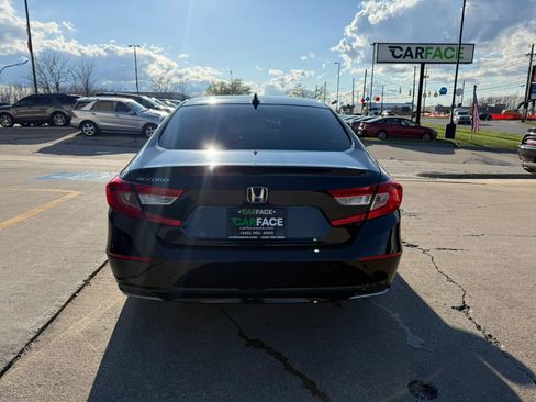 Used 2018 Honda Accord LX image 11