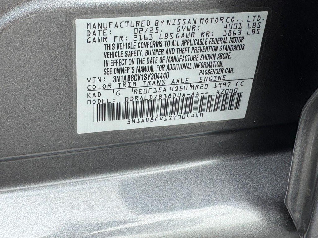 Used 2025 Nissan Sentra SV FWD image 26