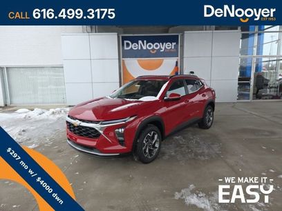 New 2026 Chevrolet Trax LT w/ Sunroof Package