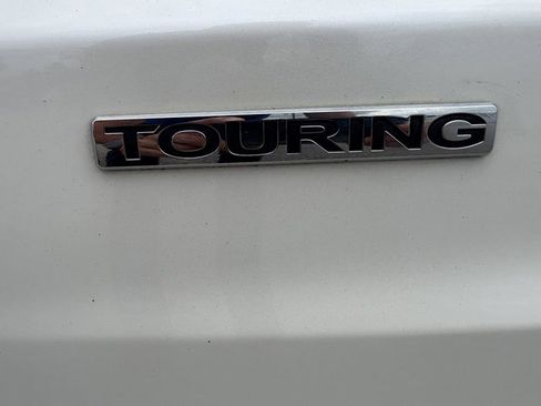 Used 2015 Honda CR-V Touring image 27