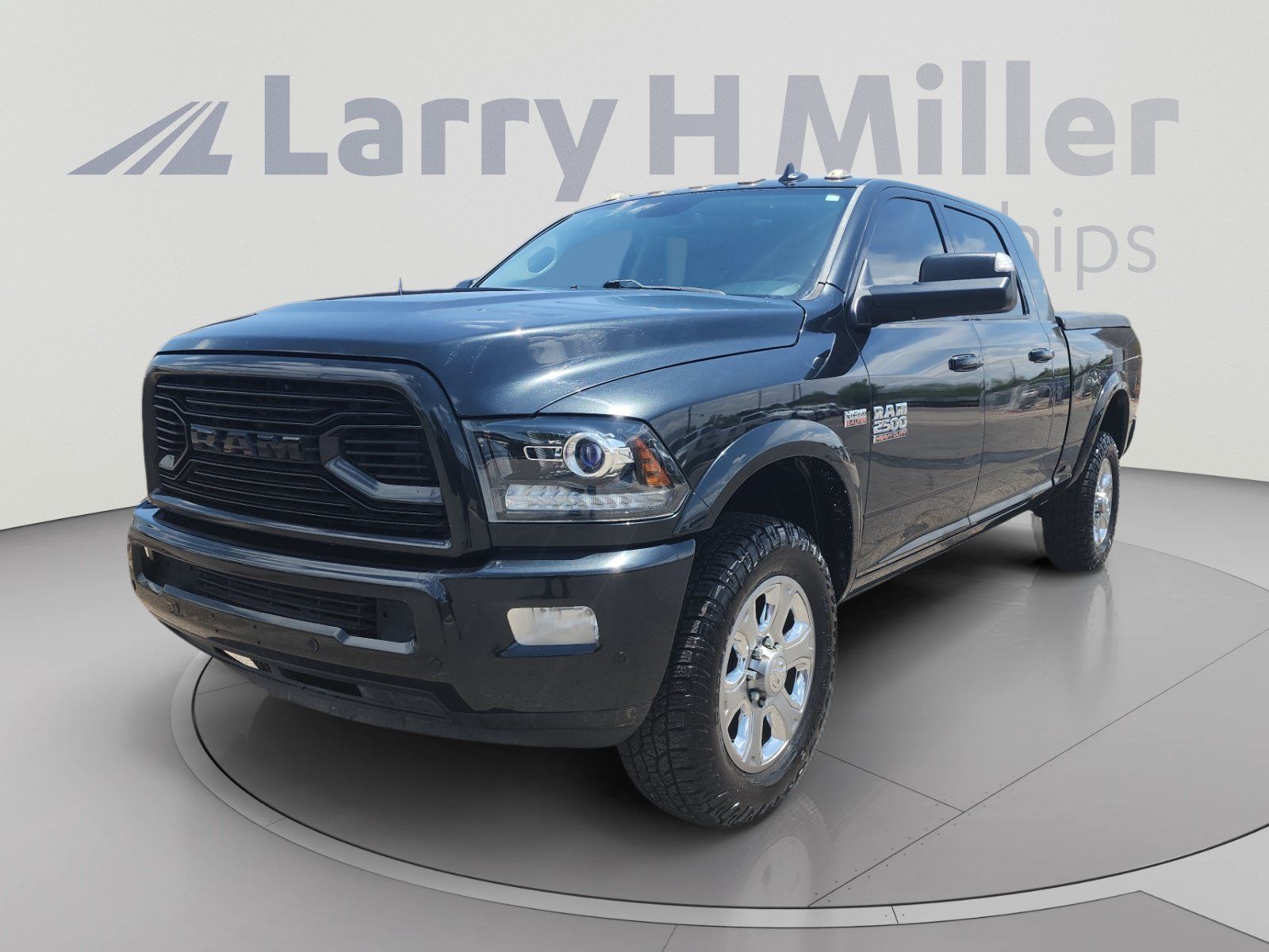Used 2018 RAM 2500 Laramie w/ Sport Appearance Group AWD/4WD image 1