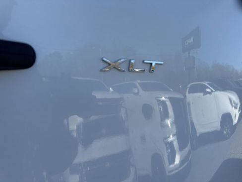 Used 2020 Ford Transit 350 XLT image 27