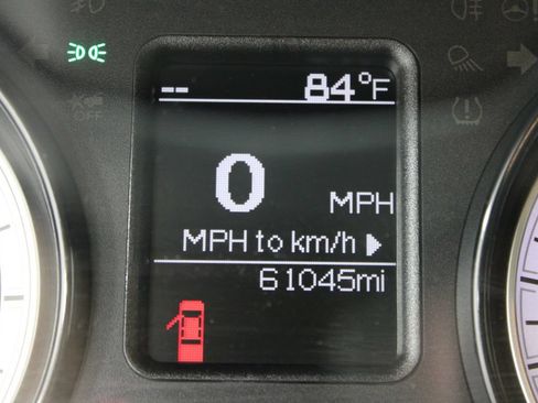 Used 2024 RAM 1500 Classic SLT AWD/4WD image 37