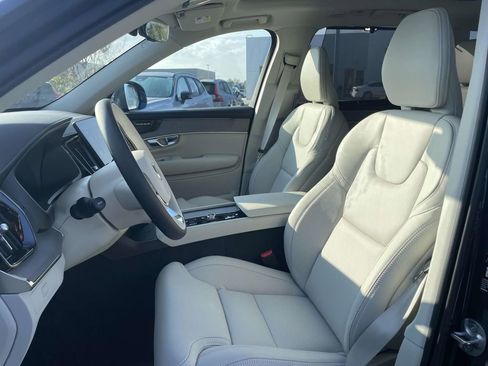 New 2026 Volvo XC90 B6 Ultra image 10