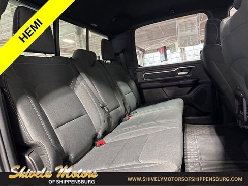 Used 2022 RAM 1500 Big Horn AWD/4WD image 38