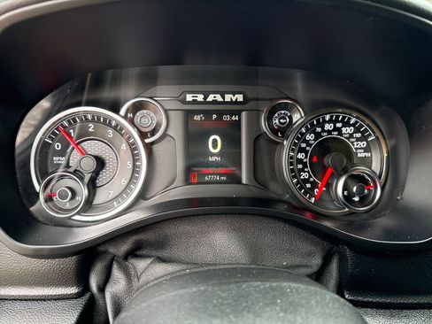 Used 2019 RAM 1500 Big Horn AWD/4WD image 15