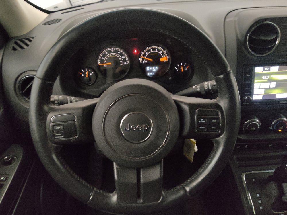 Used 2017 Jeep Patriot High Altitude AWD/4WD image 22