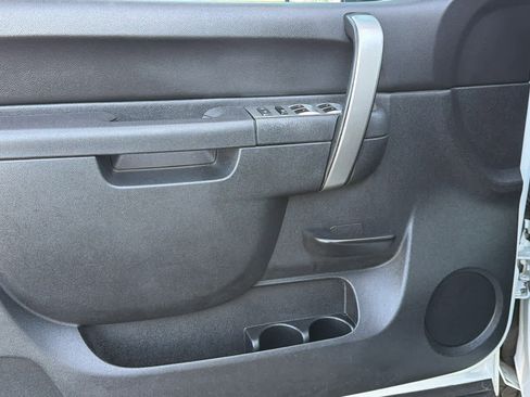 Used 2014 Chevrolet Silverado 2500 LT image 23