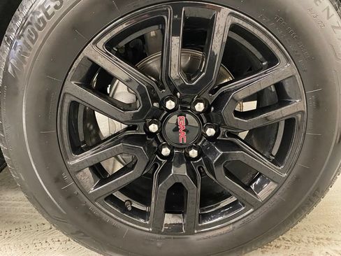 Used 2024 GMC Sierra 1500 Elevation AWD/4WD image 24