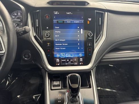 Used 2022 Subaru Outback Limited image 19
