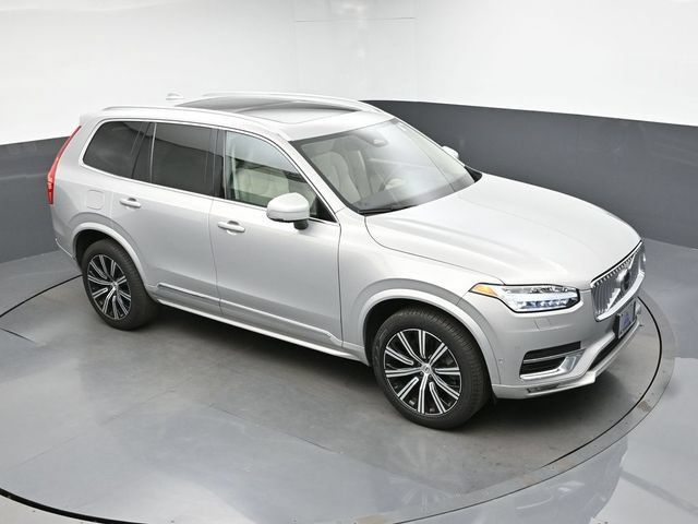 Used 2024 Volvo XC90 B6 Plus w/ Protection Package Premier AWD/4WD image 18