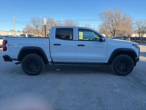 New 2026 Chevrolet Colorado Trail Boss AWD/4WD image 3