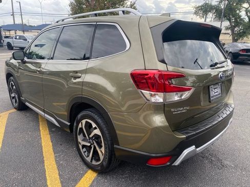 Used 2023 Subaru Forester Touring w/ Popular Package #3 AWD/4WD image 3