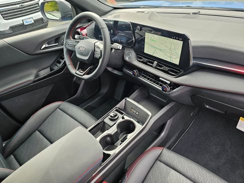 New 2025 Chevrolet Equinox RS w/ Convenience Package III image 28