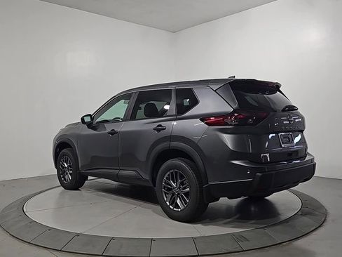 New 2026 Nissan Rogue S image 3